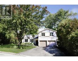 163 CASTLE CRESCENT, Oakville, Ontario