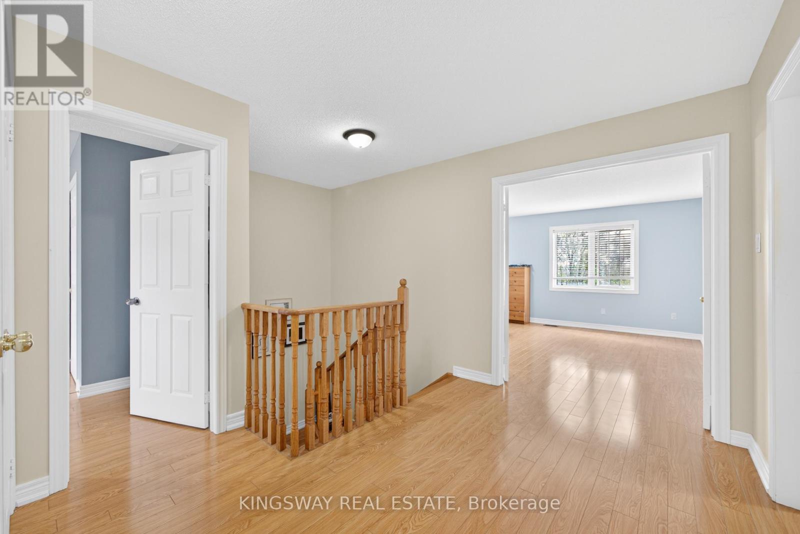 284 Holmes Crescent, Milton, Ontario  L9T 0R2 - Photo 22 - W12386799