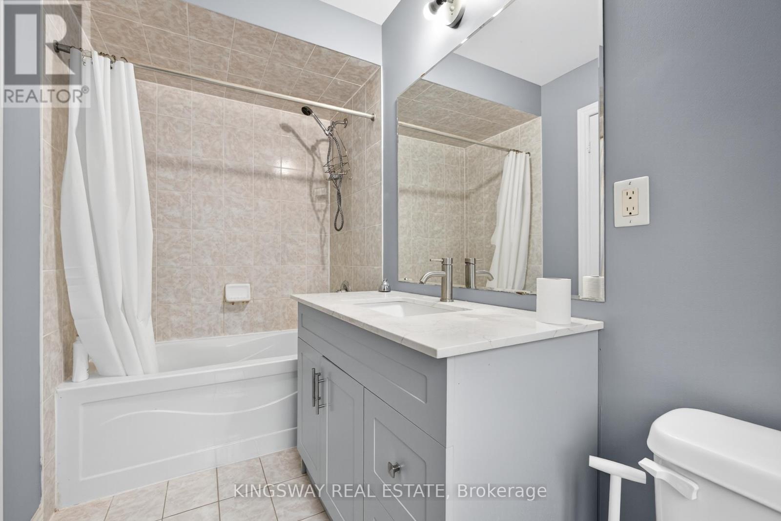 284 Holmes Crescent, Milton, Ontario  L9T 0R2 - Photo 31 - W12386799