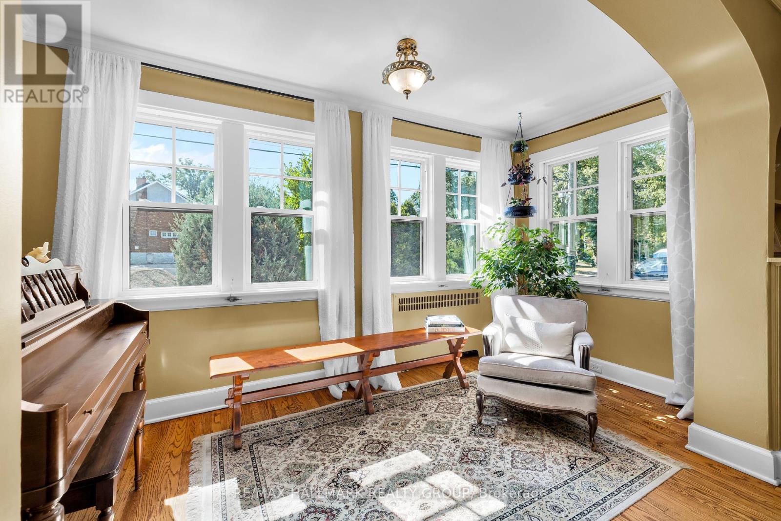 1 Iona Street, Ottawa, Ontario  K1Y 3L6 - Photo 10 - X12388453