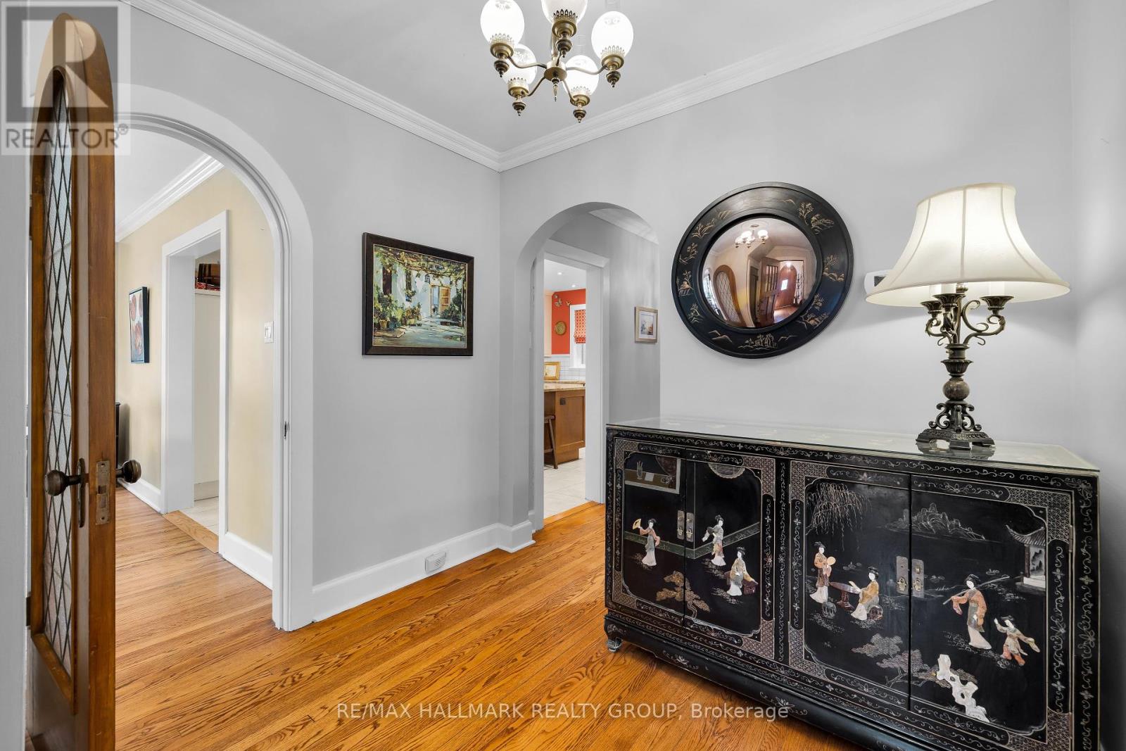 Property at 1 IONA STREET image 4