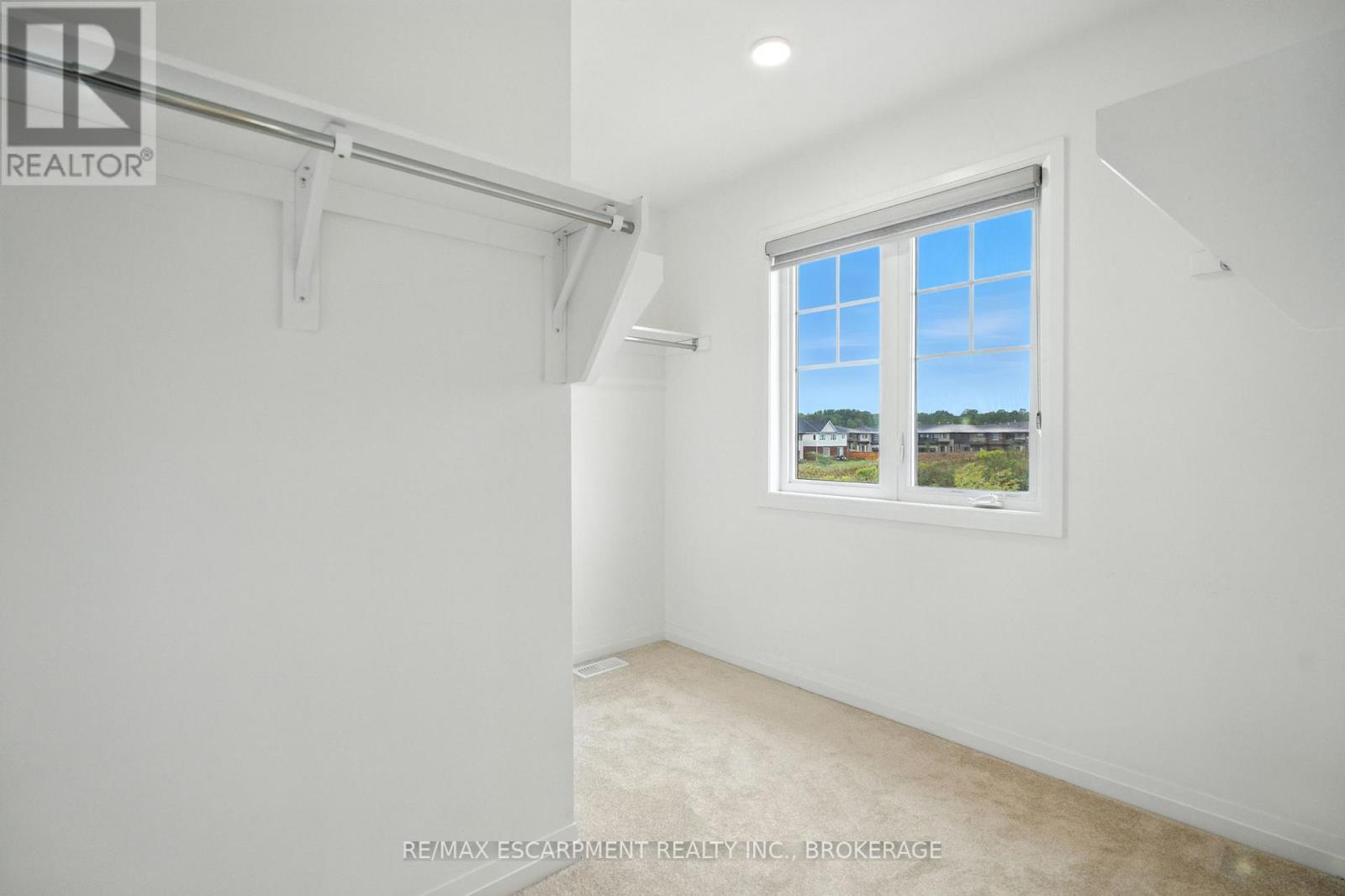 25 Saffron Way, Pelham, Ontario  L0S 1E1 - Photo 17 - X12388481