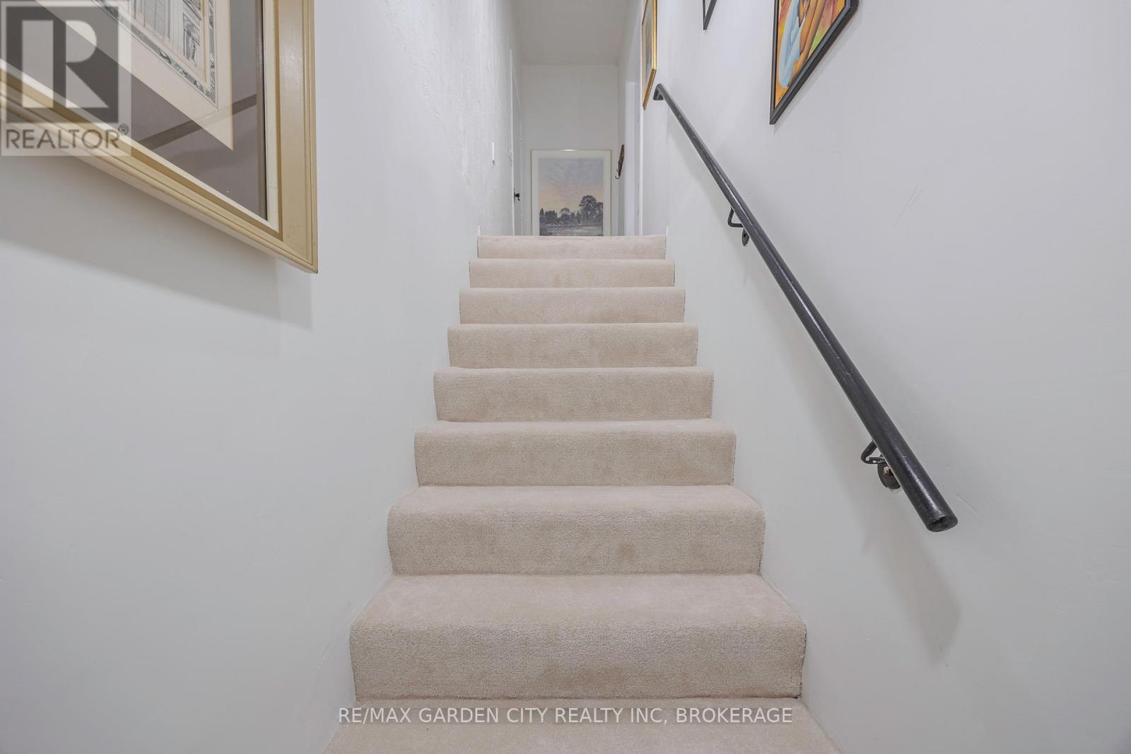 5 Woodgarden Court, St. Catharines, Ontario  L2M 7C9 - Photo 32 - X12388532