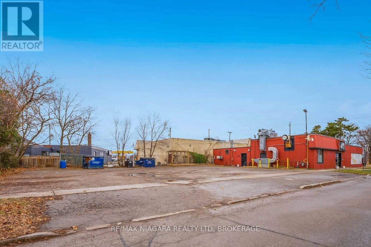 231 St. Paul Street W, St. Catharines (Western Hill), Ontario  L2S 2E3 - Photo 24 - X12388613
