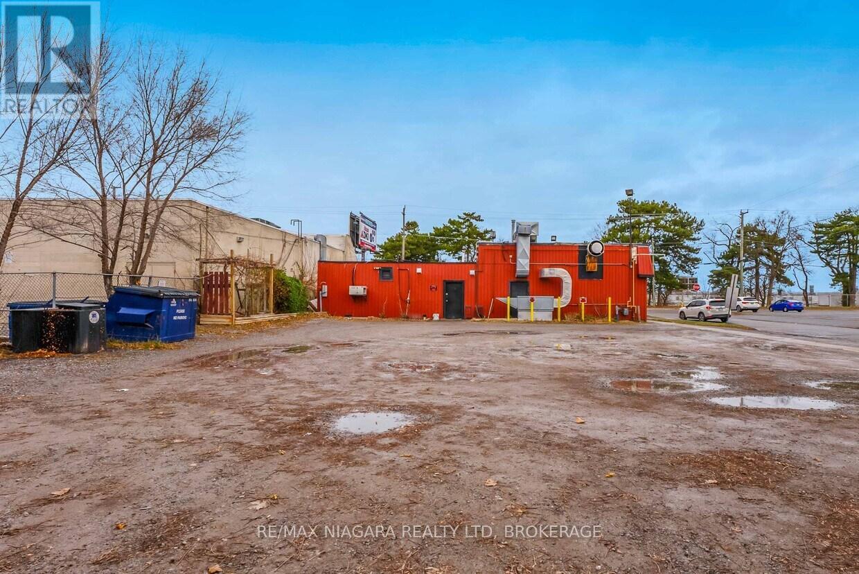 231 St. Paul Street W, St. Catharines (Western Hill), Ontario  L2S 2E3 - Photo 25 - X12388613