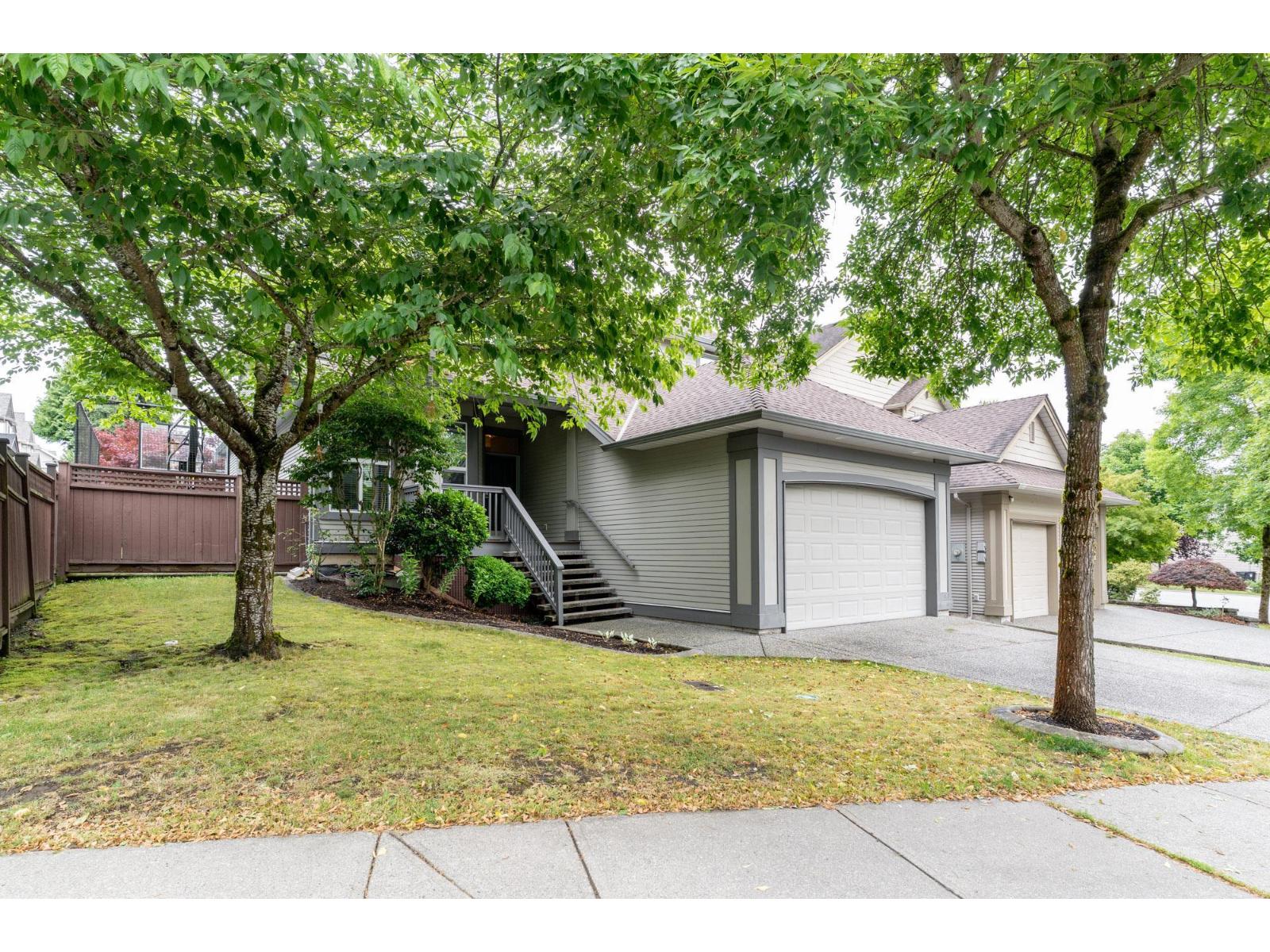 Property at 19657 69A AVENUE image 5