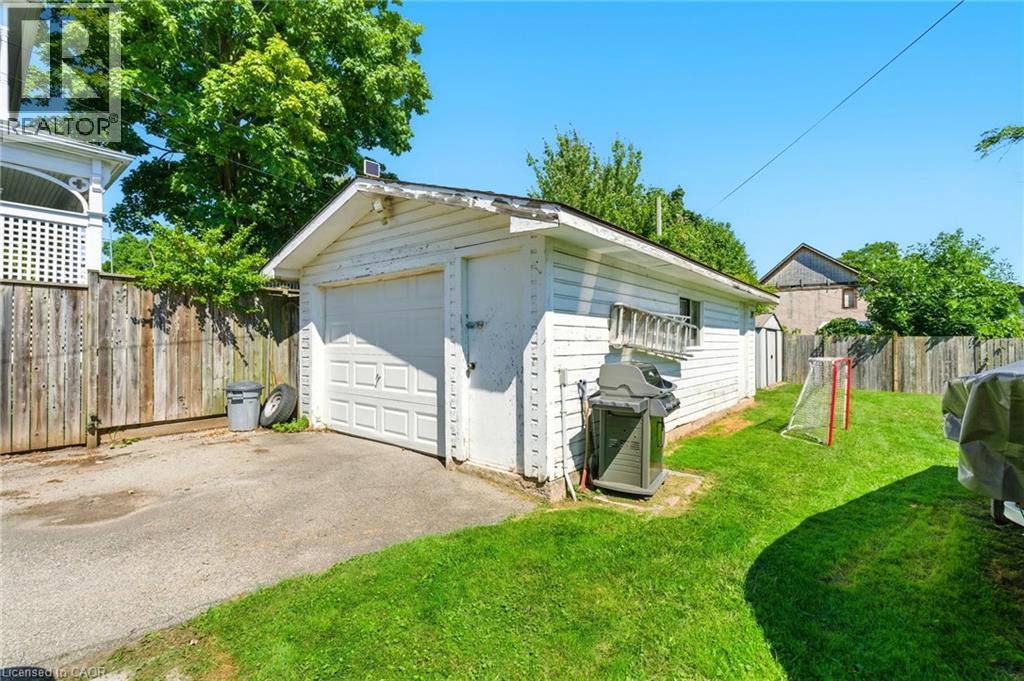 34 Shotwell Street, Welland, Ontario  L3C 1N8 - Photo 29 - 40766073