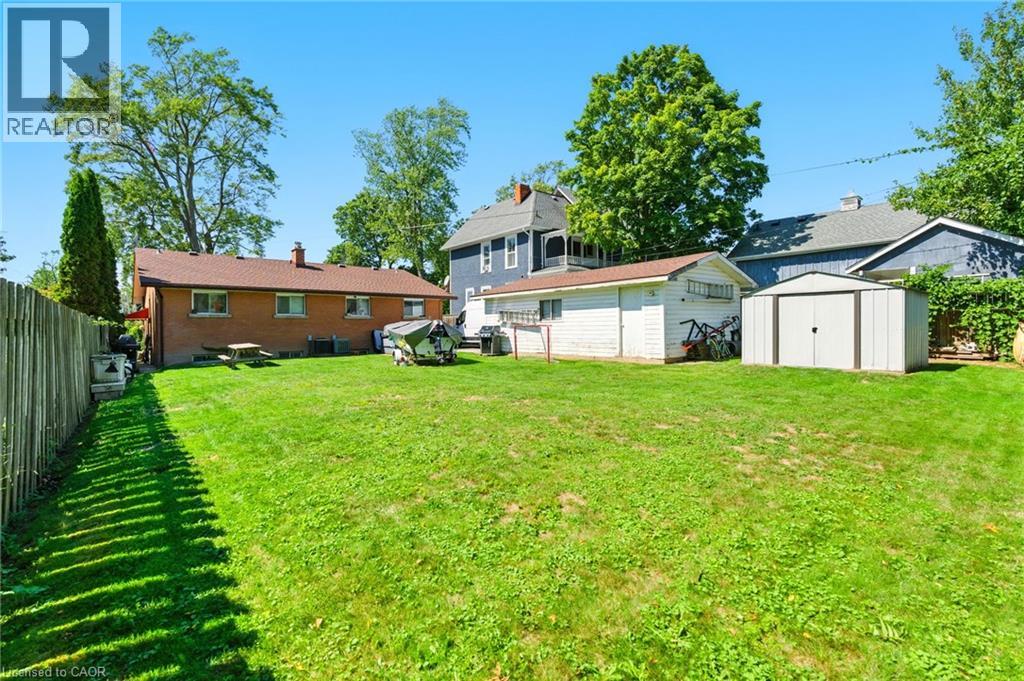 34 Shotwell Street, Welland, Ontario  L3C 1N8 - Photo 26 - 40766073