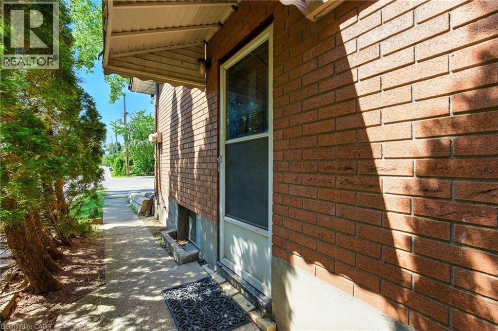 34 Shotwell Street, Welland, Ontario  L3C 1N8 - Photo 25 - 40766073