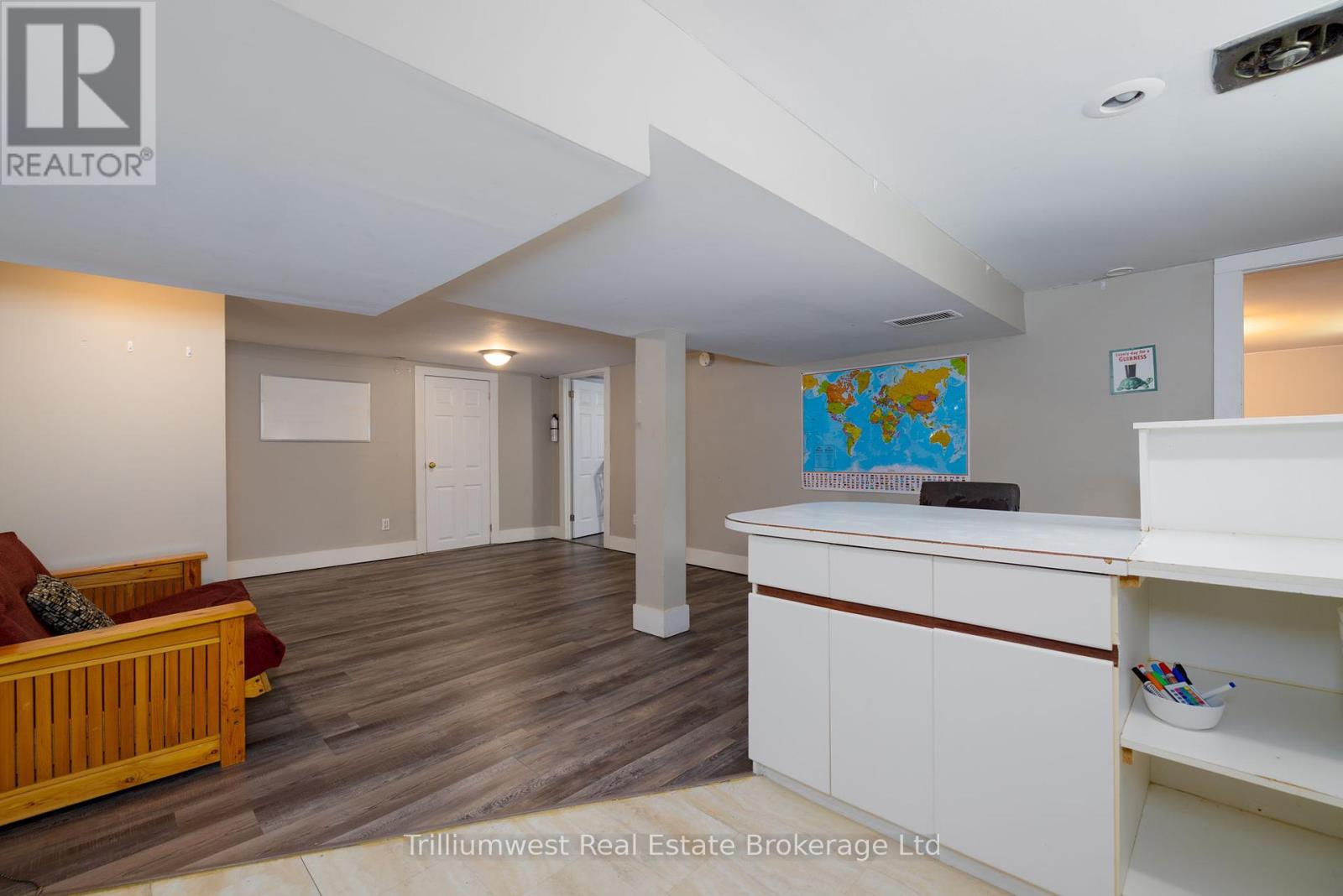 B1 - 284 Trott Drive, London North, Ontario  N6G 1B5 - Photo 7 - X12388628