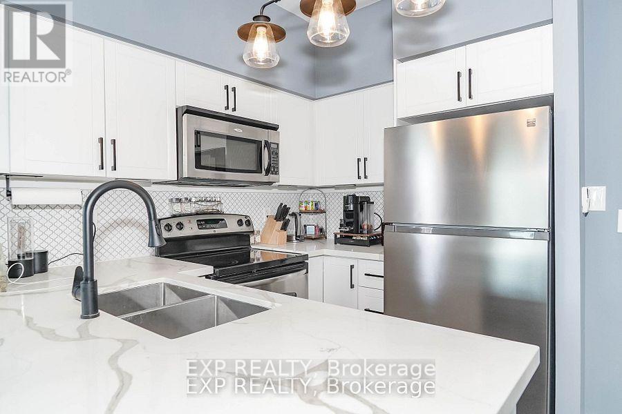 730 - 231 Fort York Boulevard, Toronto (Niagara), Ontario  M5V 1B2 - Photo 19 - C12388352