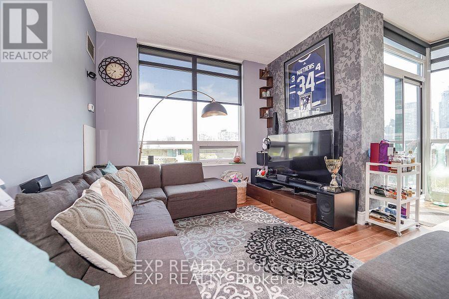 730 - 231 Fort York Boulevard, Toronto (Niagara), Ontario  M5V 1B2 - Photo 2 - C12388352
