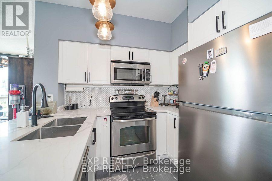 730 - 231 Fort York Boulevard, Toronto (Niagara), Ontario  M5V 1B2 - Photo 4 - C12388352