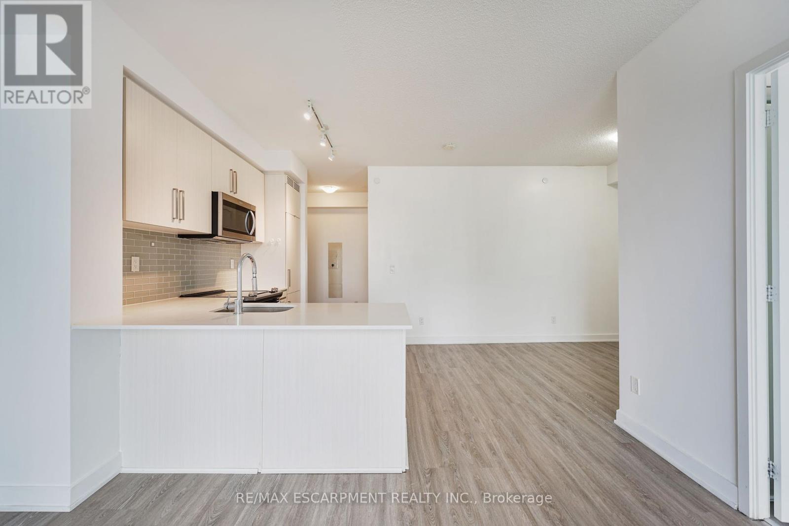 1006 - 5180 Yonge Street, Toronto, Ontario  M2N 5P6 - Photo 16 - C12388383