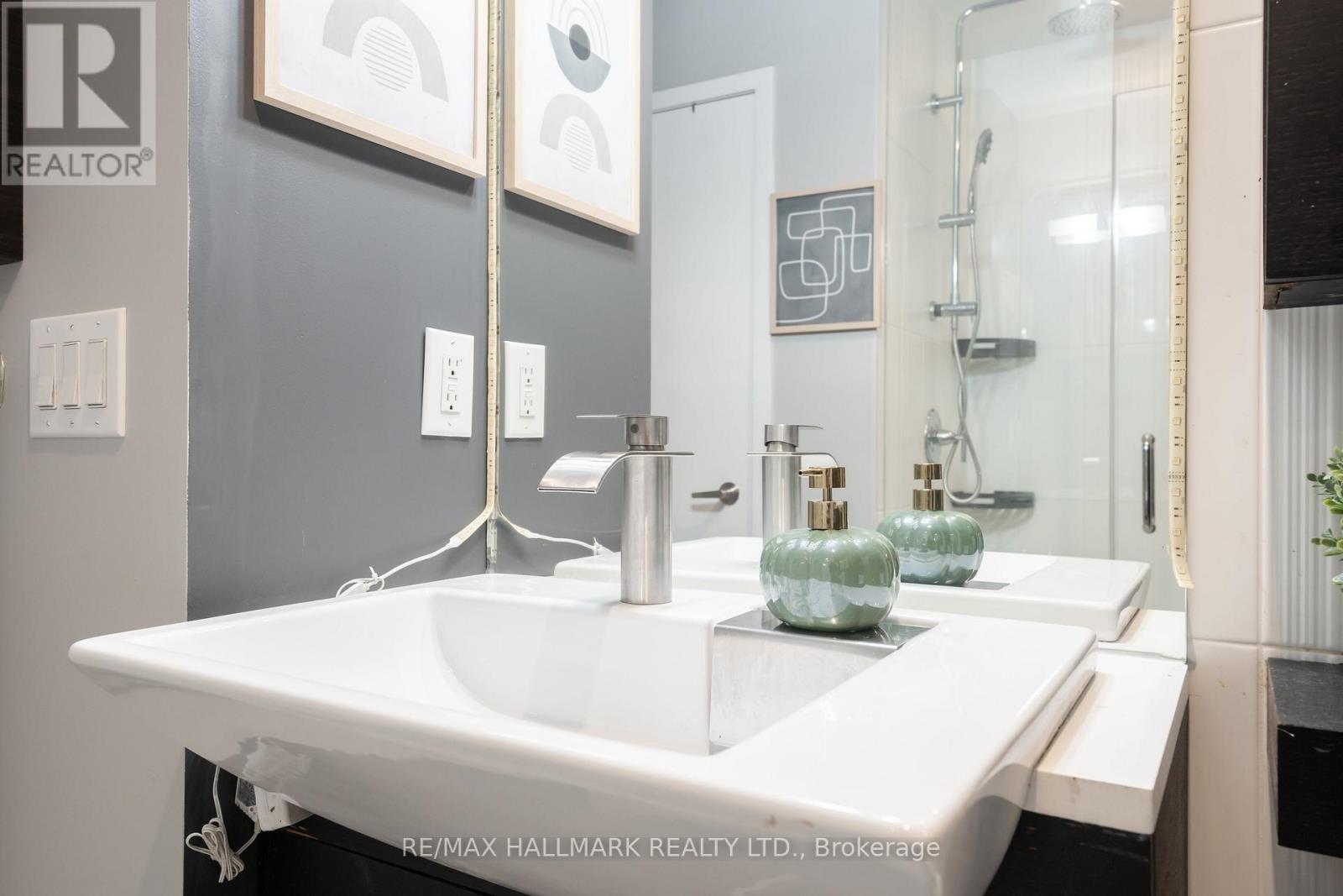 3008 - 25 Capreol Court, Toronto, Ontario  M5V 3Z7 - Photo 18 - C12388408