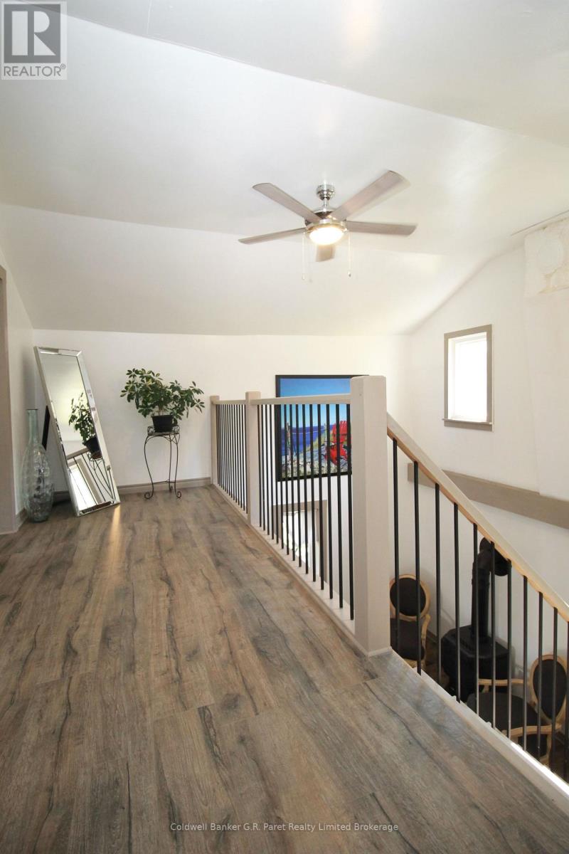 455 Charlotteville 1 Road, Norfolk, Ontario  N0E 1P0 - Photo 18 - X12388554