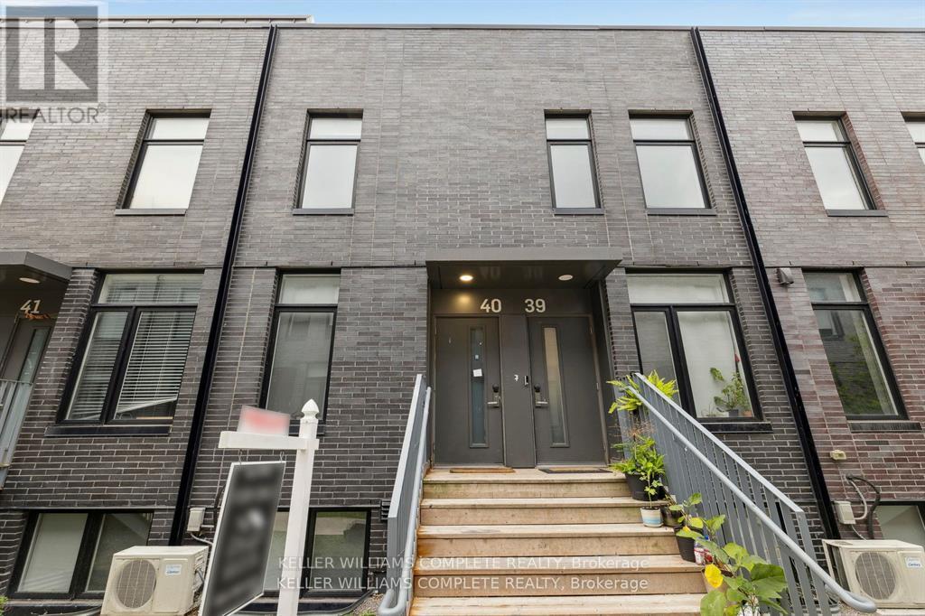 Property at 40 - 1740 SIMCOE STREET N image 1