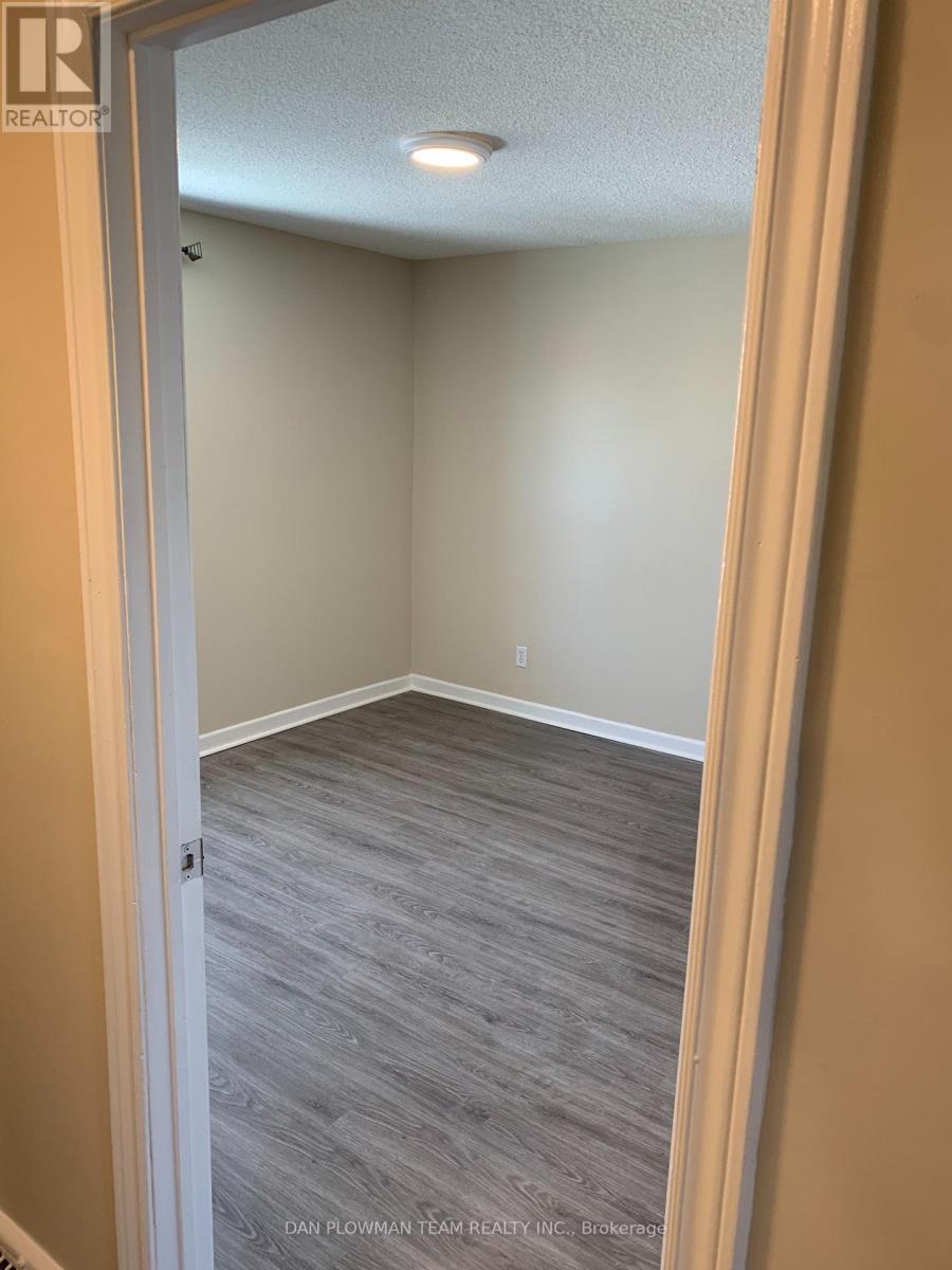 3 - 54 Ritson Road S, Oshawa, Ontario  L1H 5G9 - Photo 7 - E12388417