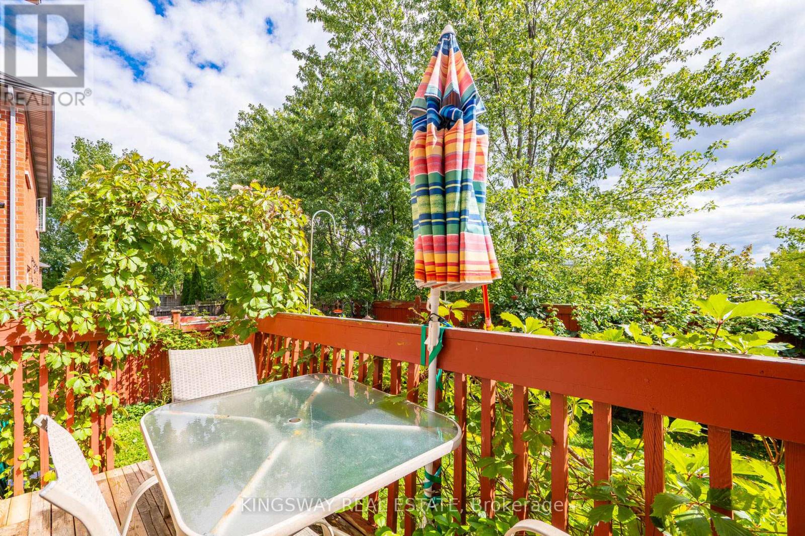 284 Holmes Crescent, Milton, Ontario  L9T 0R2 - Photo 42 - W12386799