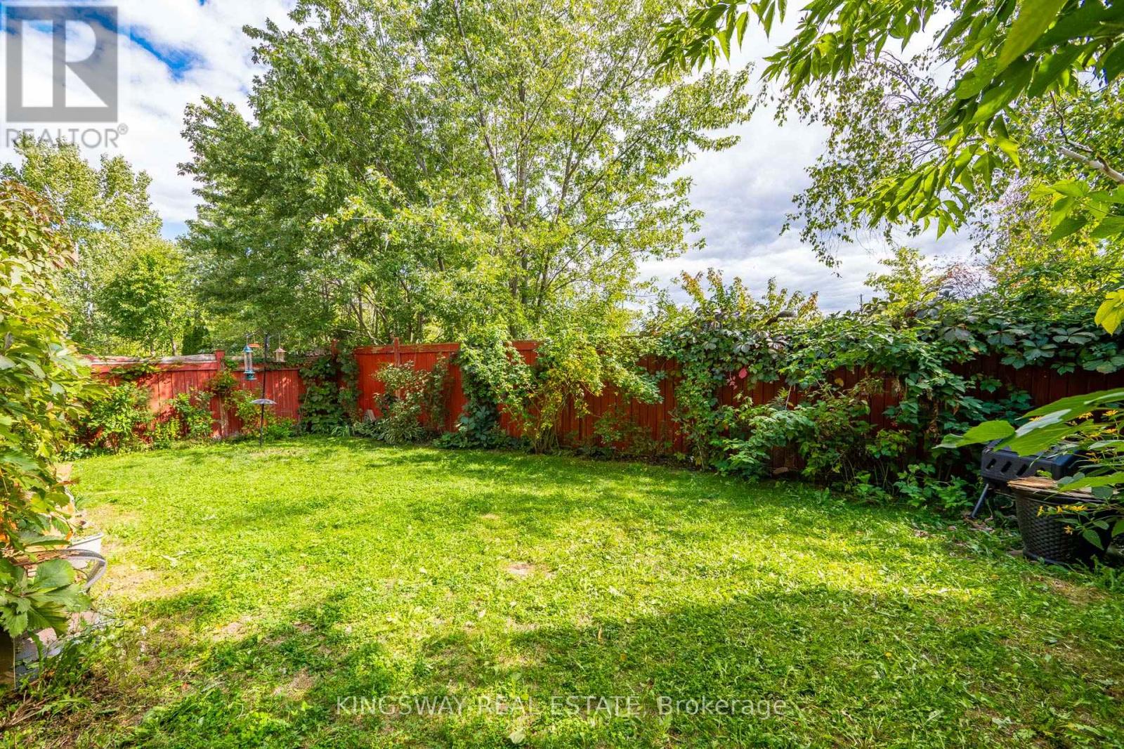 284 Holmes Crescent, Milton, Ontario  L9T 0R2 - Photo 46 - W12386799