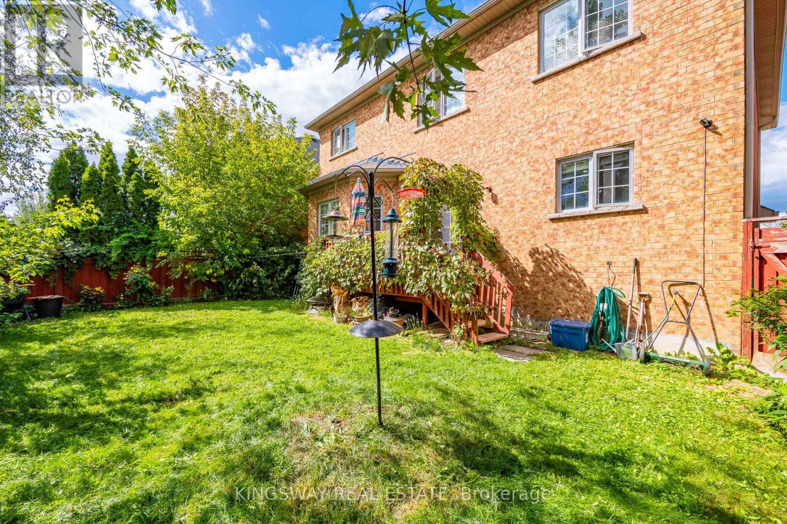 284 Holmes Crescent, Milton, Ontario  L9T 0R2 - Photo 47 - W12386799