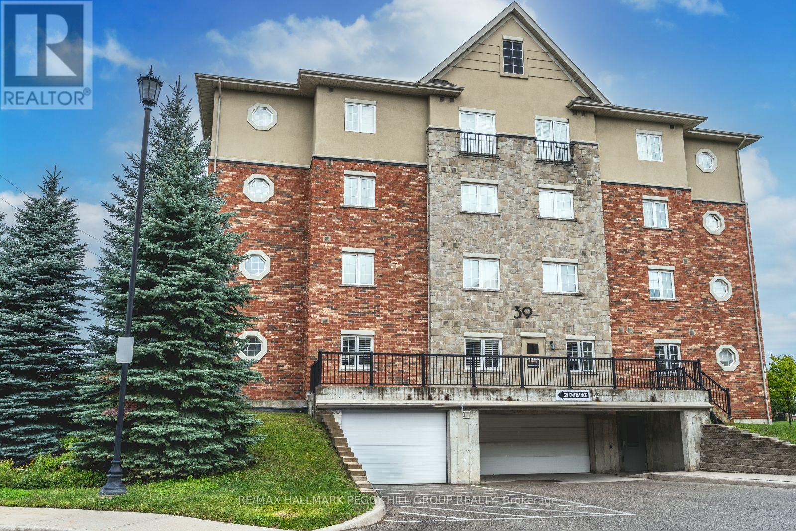205 - 39 Ferndale Drive S, Barrie, Ontario  L4N 5T5 - Photo 11 - S12388419