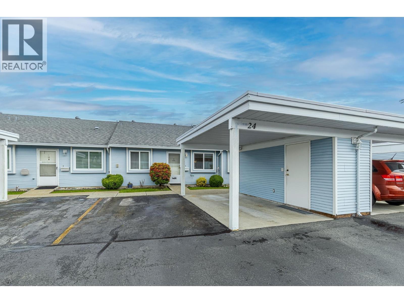 24 23580 DEWDNEY TRUNK ROAD, Maple Ridge, British Columbia