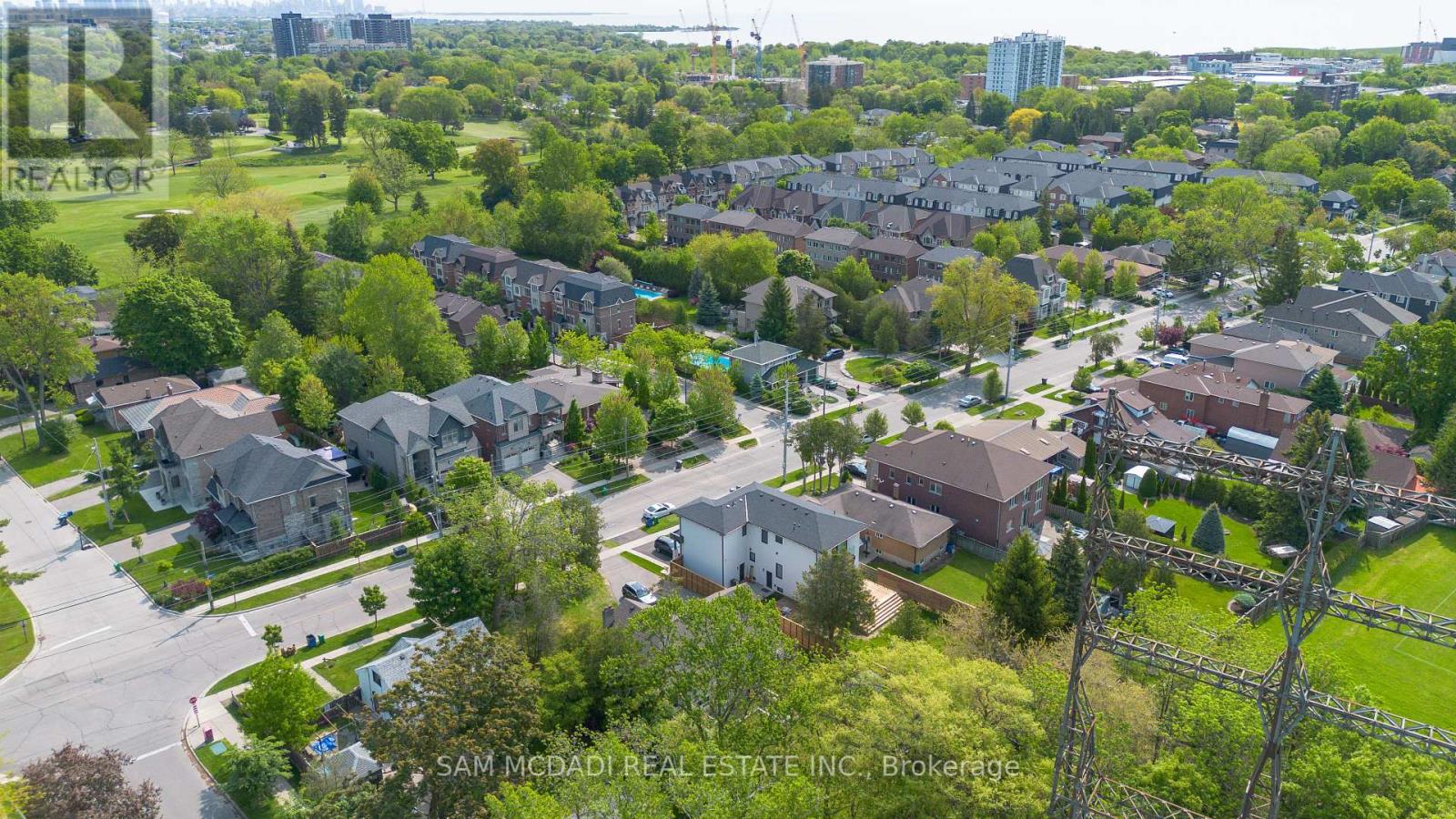 1228 Haig Boulevard, Mississauga, Ontario  L5E 2M7 - Photo 17 - W12388340