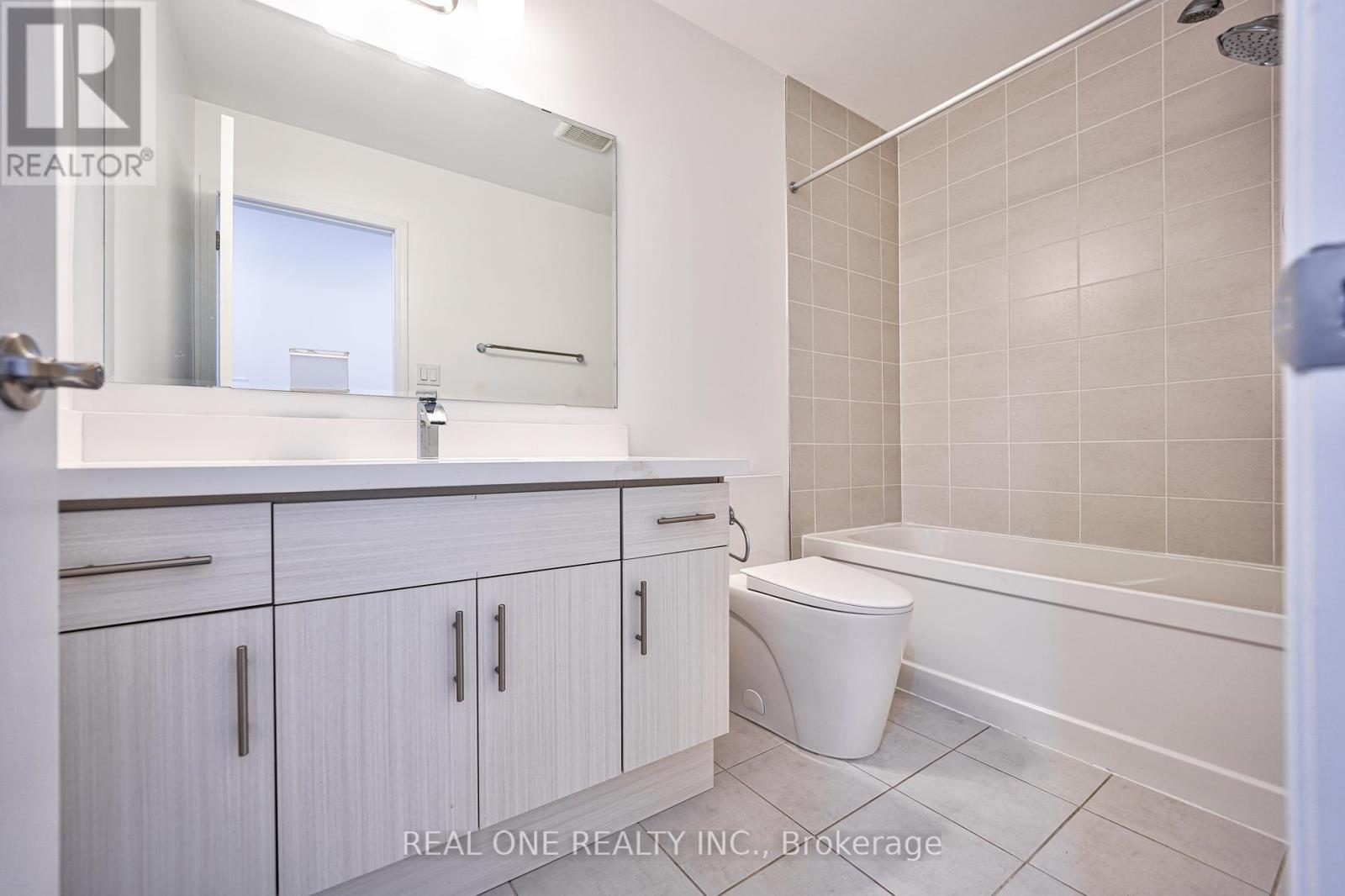 3073 George Savage Avenue, Oakville, Ontario  L6M 0Y9 - Photo 13 - W12388342