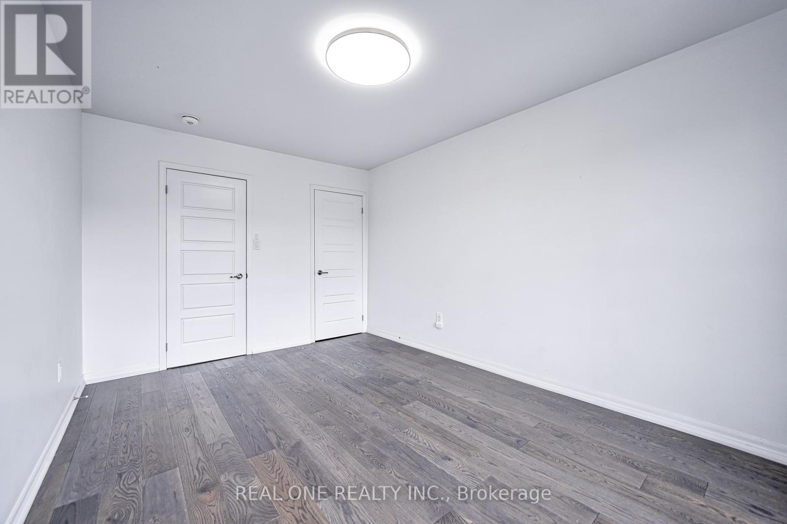 3073 George Savage Avenue, Oakville, Ontario  L6M 0Y9 - Photo 15 - W12388342