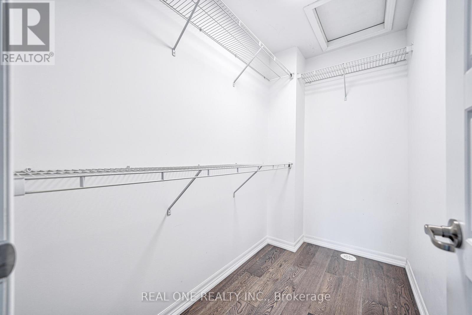 3073 George Savage Avenue, Oakville, Ontario  L6M 0Y9 - Photo 16 - W12388342