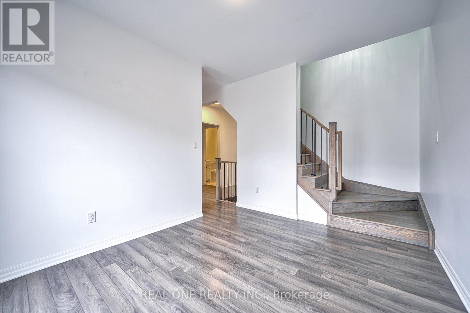 3073 George Savage Avenue, Oakville, Ontario  L6M 0Y9 - Photo 9 - W12388342
