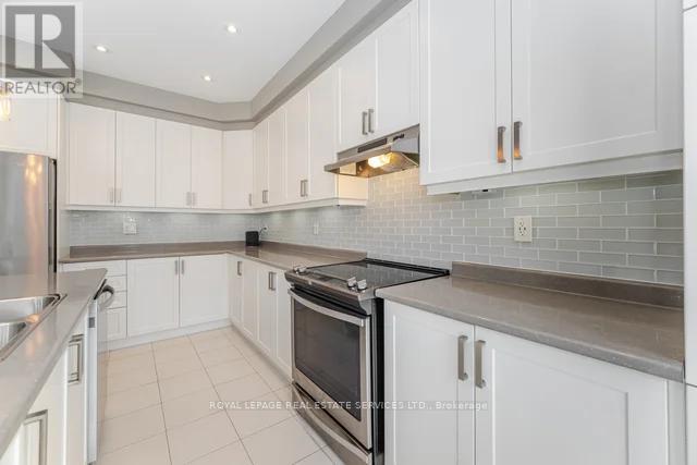 133 Hatt Court, Milton, Ontario  L9E 1G7 - Photo 14 - W12388372