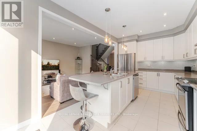 133 Hatt Court, Milton, Ontario  L9E 1G7 - Photo 15 - W12388372