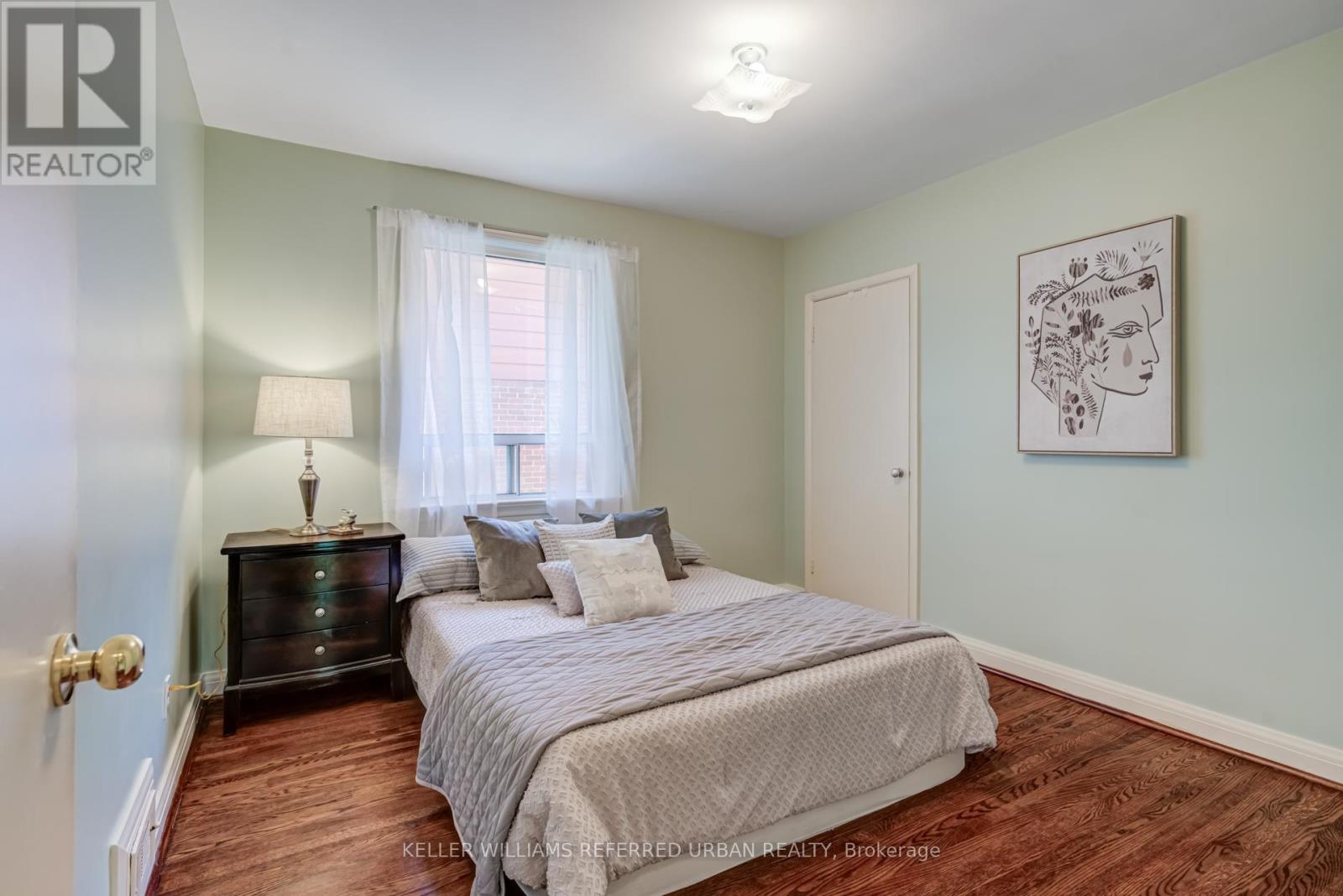 3991 Bloor Street W, Toronto, Ontario  M9B 1M2 - Photo 16 - W12388404