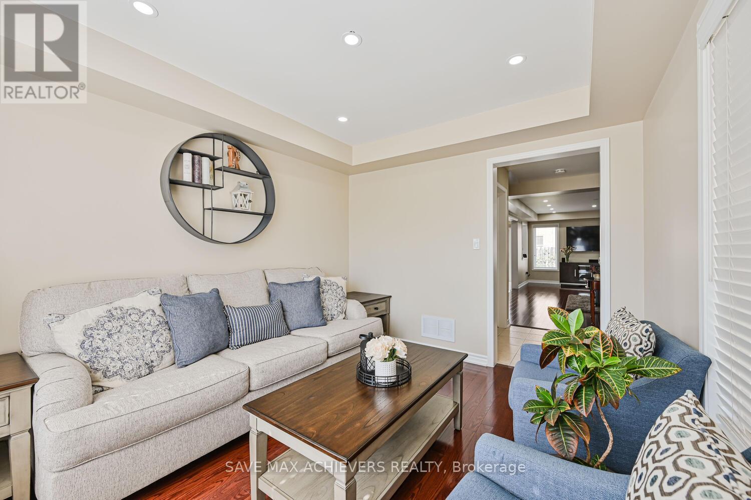 37 Bloom Drive, Brampton (Bram East), Ontario  L6P 3C3 - Photo 12 - W12388425