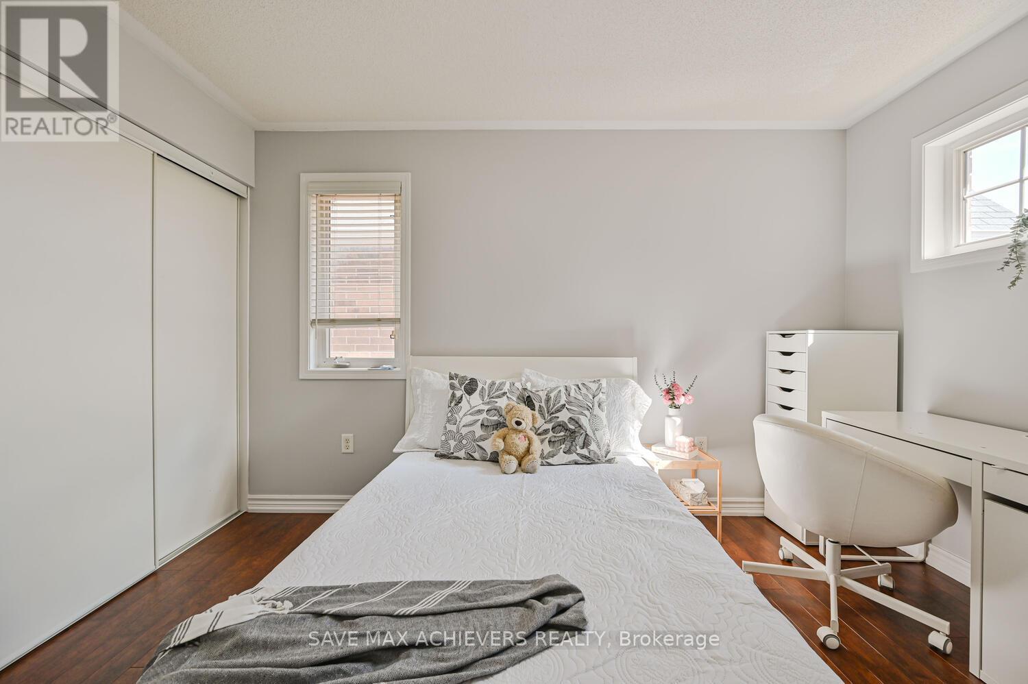 37 Bloom Drive, Brampton (Bram East), Ontario  L6P 3C3 - Photo 34 - W12388425