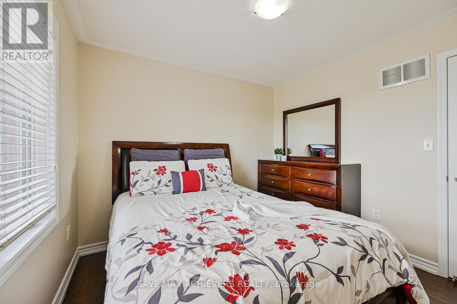 37 Bloom Drive, Brampton (Bram East), Ontario  L6P 3C3 - Photo 37 - W12388425