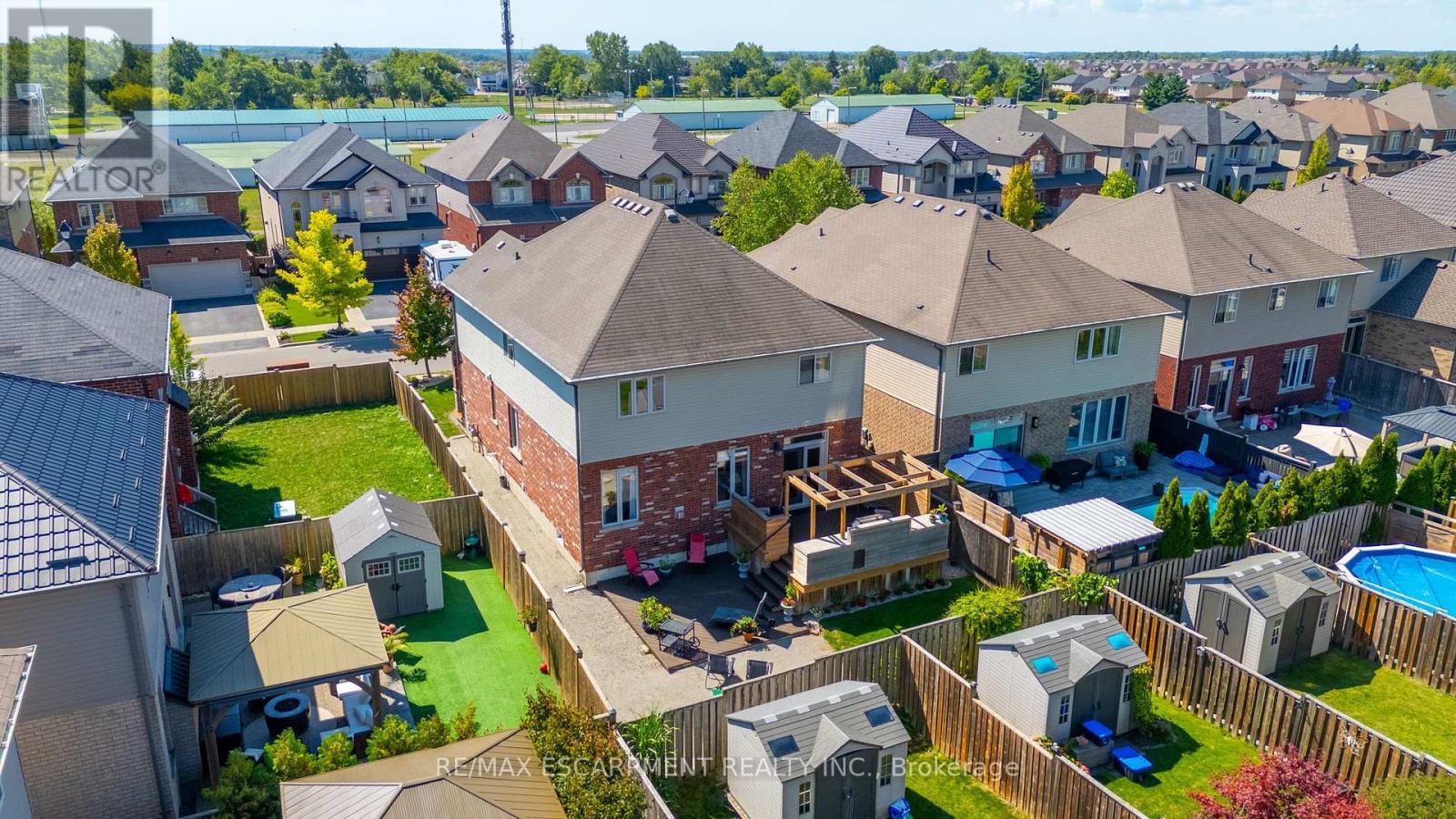 60 Garinger Crescent, Hamilton (Binbrook), Ontario  L0R 1C0 - Photo 49 - X12388343
