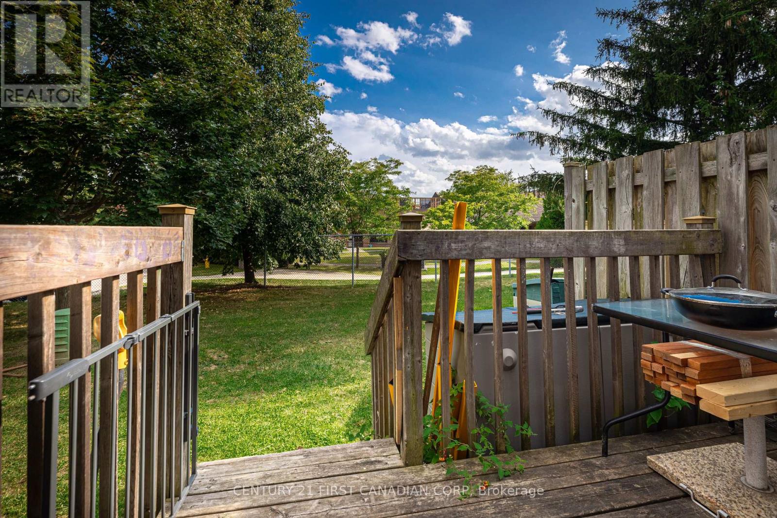 54 - 1318 Highbury Avenue, London East, Ontario  N5Y 5E5 - Photo 24 - X12388701