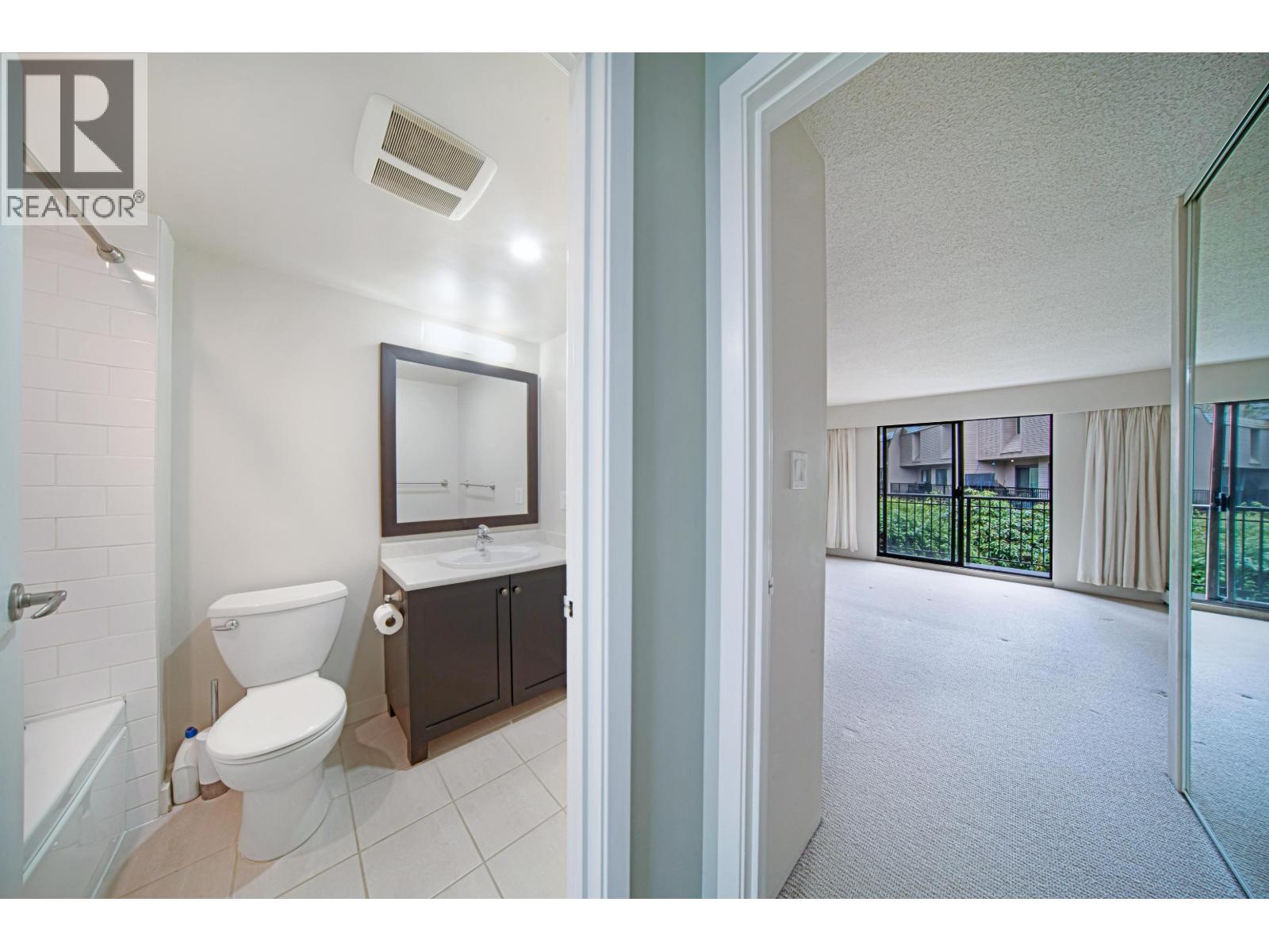 320 1385 Draycott Road, North Vancouver, British Columbia  V7J 3K9 - Photo 12 - R3044610