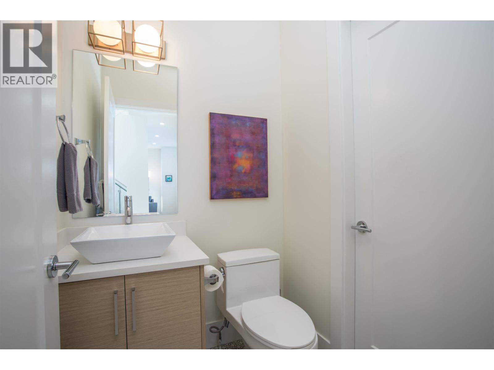341 E 13th Street, North Vancouver, British Columbia  V7L 2L8 - Photo 14 - R3044620
