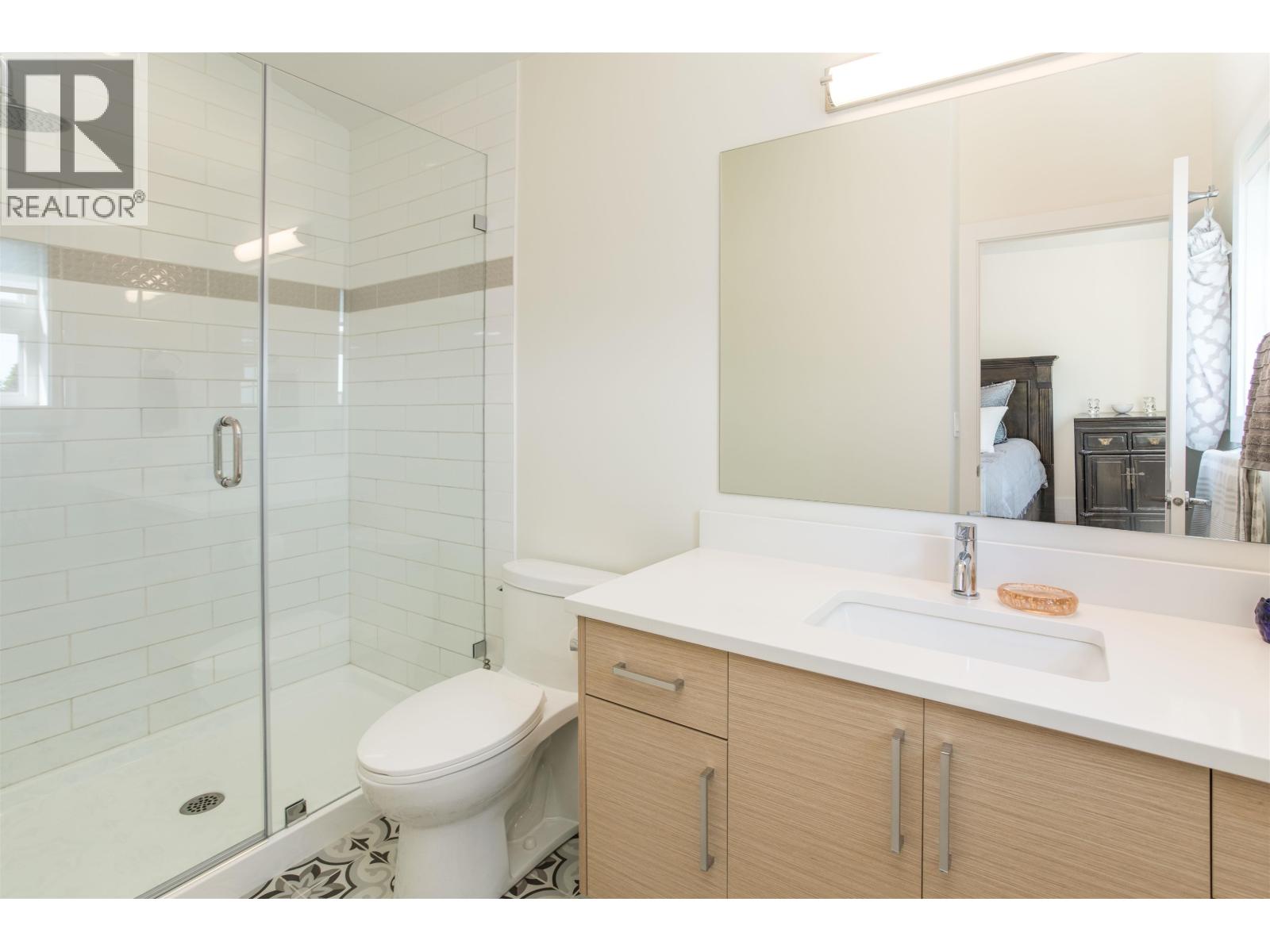 341 E 13th Street, North Vancouver, British Columbia  V7L 2L8 - Photo 23 - R3044620