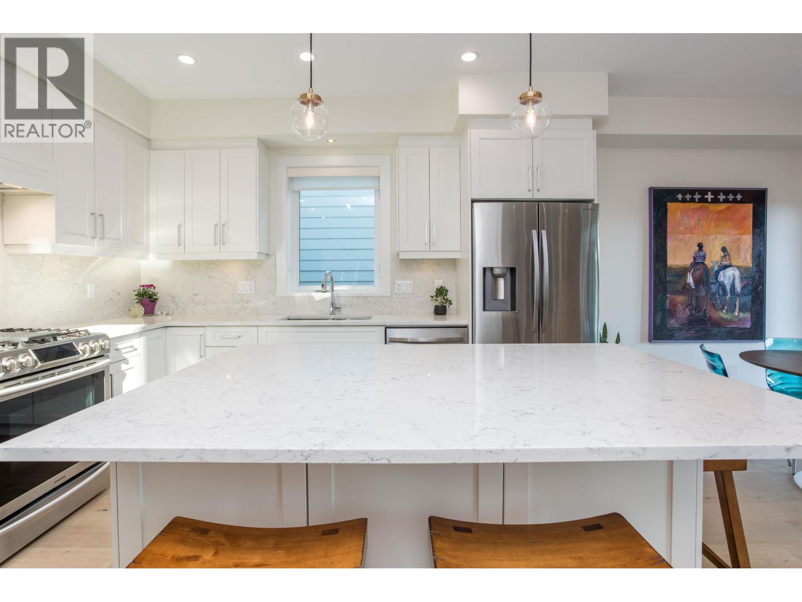 341 E 13th Street, North Vancouver, British Columbia  V7L 2L8 - Photo 5 - R3044620