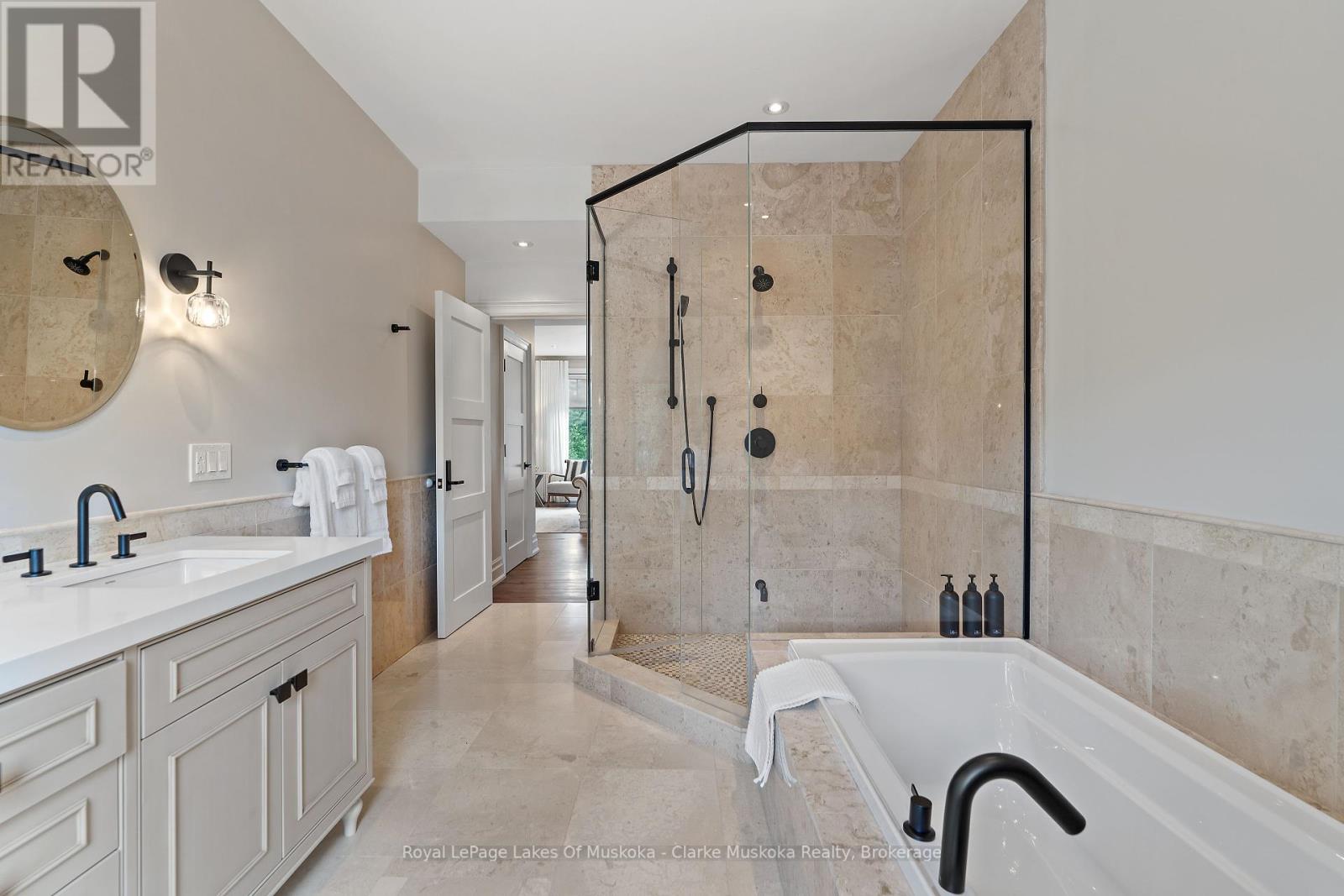 30 - 1078 Echo Hills Road, Lake Of Bays, Ontario  P1H 2J6 - Photo 37 - X12388638