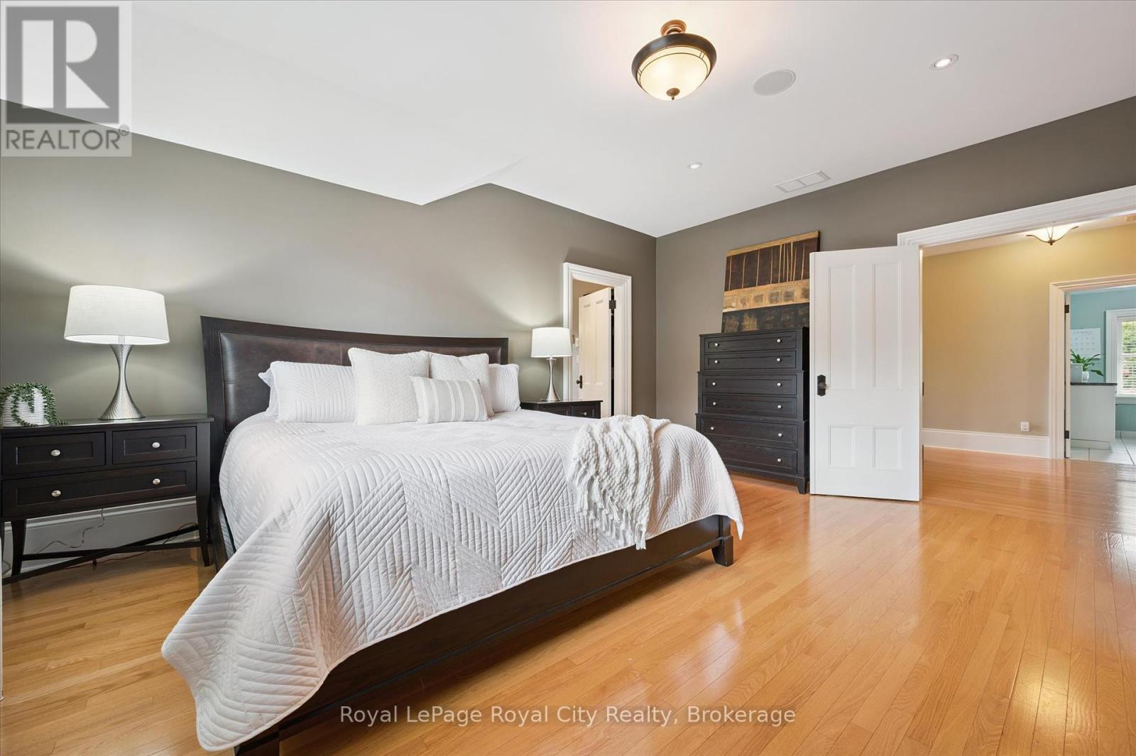 66 Grange Street, Guelph, Ontario  N1E 2V2 - Photo 23 - X12388650