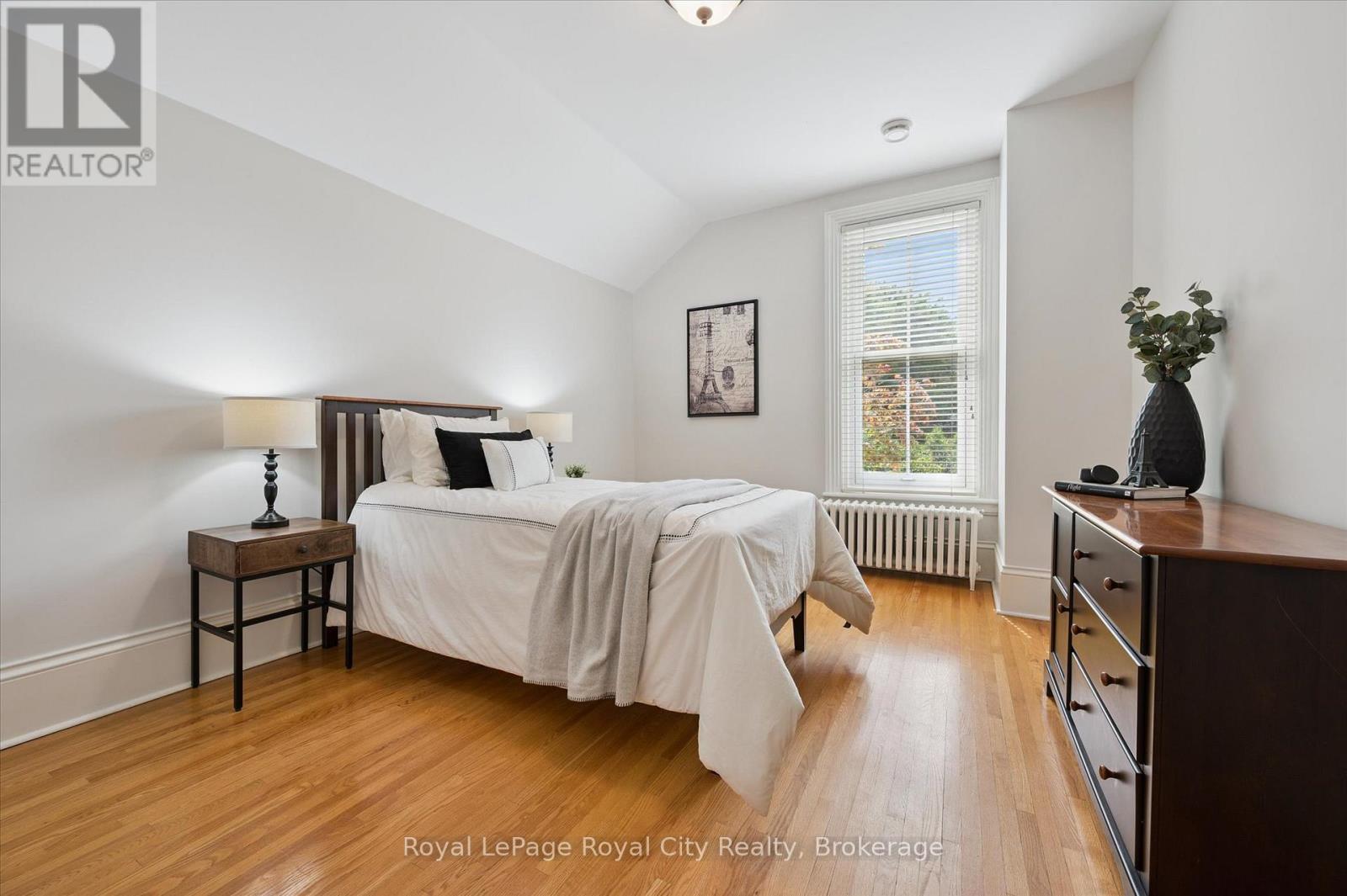 66 Grange Street, Guelph, Ontario  N1E 2V2 - Photo 31 - X12388650