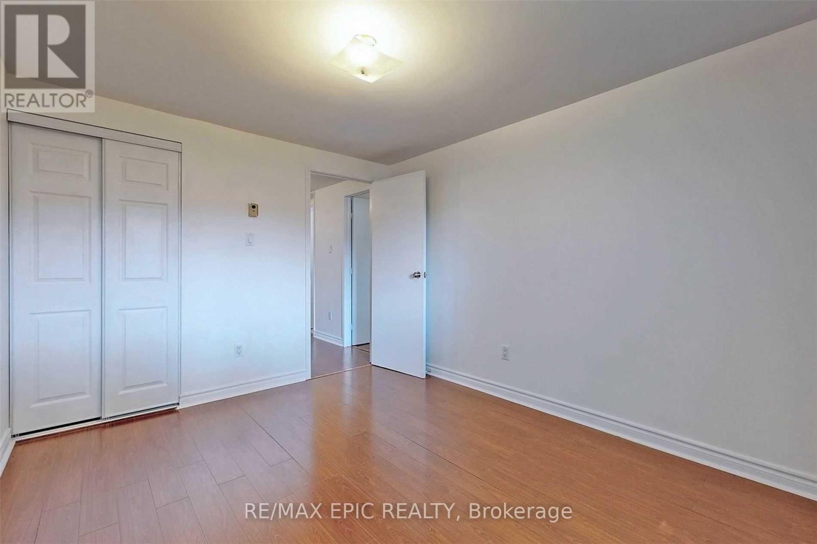 120 Woody Vine Way, Toronto, Ontario  M2J 4H6 - Photo 10 - C12388443