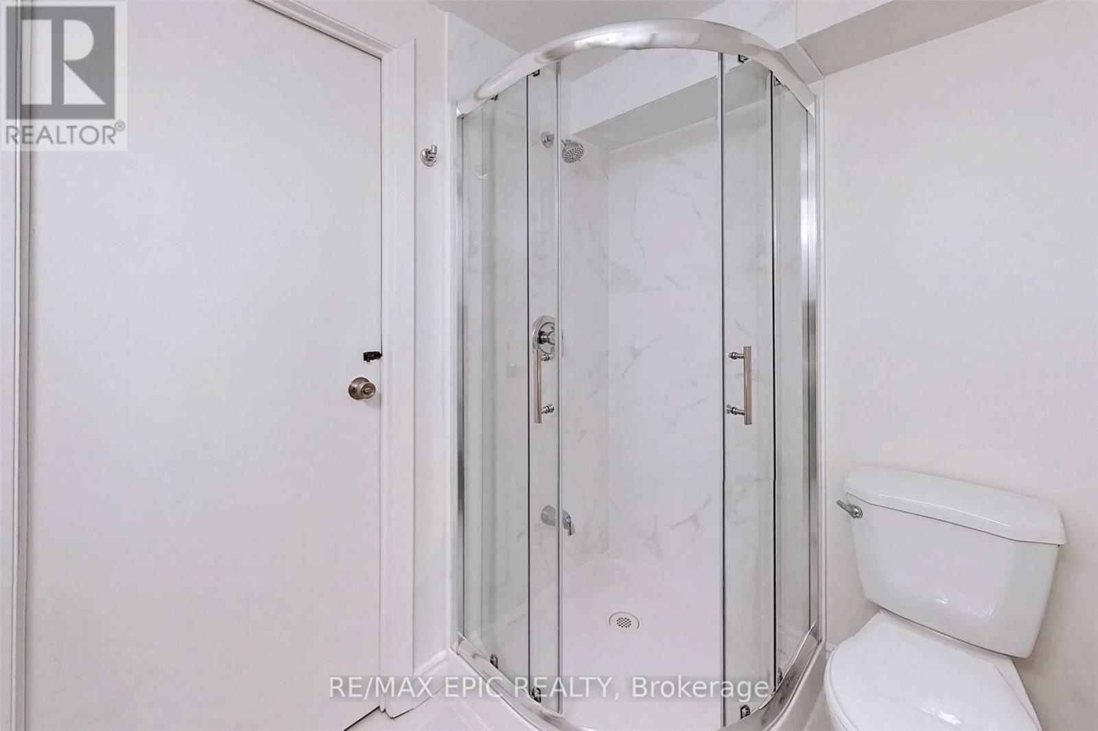 120 Woody Vine Way, Toronto, Ontario  M2J 4H6 - Photo 15 - C12388443