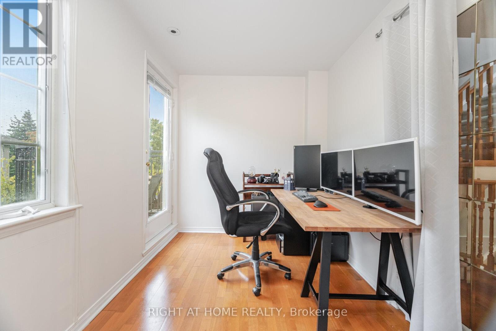 B18 - 108 Finch Ave W Avenue, Toronto (Newtonbrook West), Ontario  M2N 6W6 - Photo 11 - C12388476